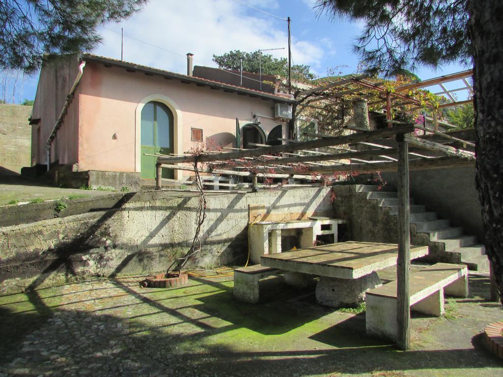 Hostal Rifugio Dei Tre Pini Castelmola Exterior foto